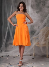 Sunrise Orange Strapless Knee-length Bridesmaid Dress Junior lovely