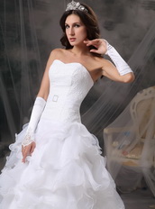 Fashionable Sweetheart Pure White Ruffles Wedding Gown Low Price