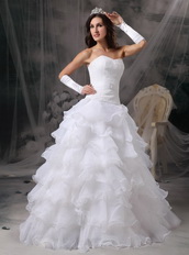 Fashionable Sweetheart Pure White Ruffles Wedding Gown Low Price