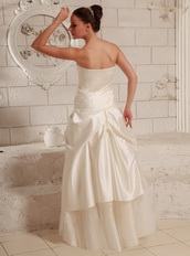 Fashionable A-line Taffeta Ivory Wedding Dress Floor Length Low Price