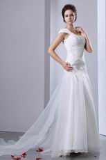 Straps Square Neck Appliqued White Wedding Dress Online