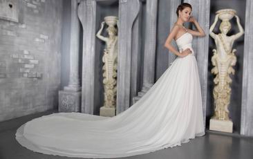 Strapless Ivory Chiffon Wedding Dress With Cathedral Train