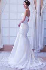 Elegant Sweetheart Neck White Taffeta Wedding Dress With Lace