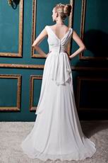 Handcrafted V-Neck Outdoor Cream Chiffon Wedding Gown