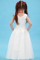 Beautiful V-Neck Appliques A-line Ivory Organza Dress For Flower Girl