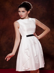 White Bateau Scoop Neck Mini-length Taffeta Prom Dress Knee Length Sexy