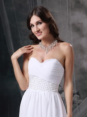 Popular White Chiffon Prom Dress With Silver Beading Decorate Inexpensive