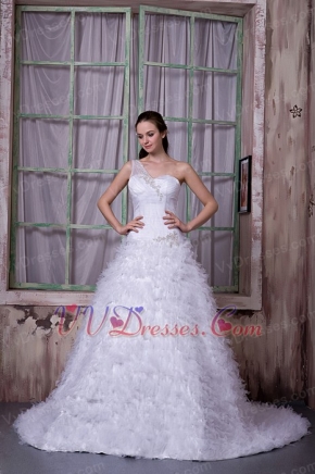 Fashionable One Shoulder Wedding Dress With Ruffled Puffy Long Skirt Low Price