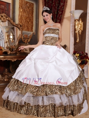 2014 Leopard Printed Fabric Quinceanera Dress With Handmade Flower