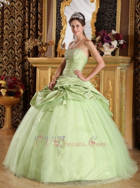 Yellow Green Cheap Quinceanera Gown With Handmade Flowers