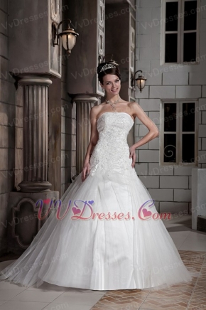 Fashionable Strapless Puffy Skirt Ivory Wedding Ball Gown Romantic Low Price